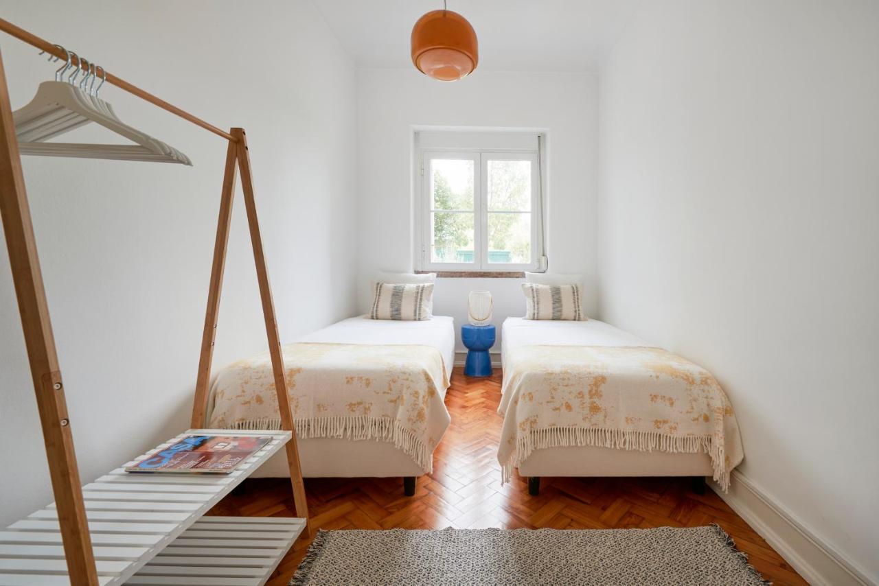 Light-Filled & Renovated Apartment, By Timecooler Лиссабон Экстерьер фото